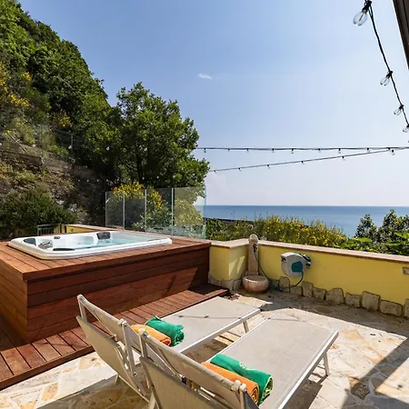 Вилла Profumo Di Mare - Con Jacuzzi *